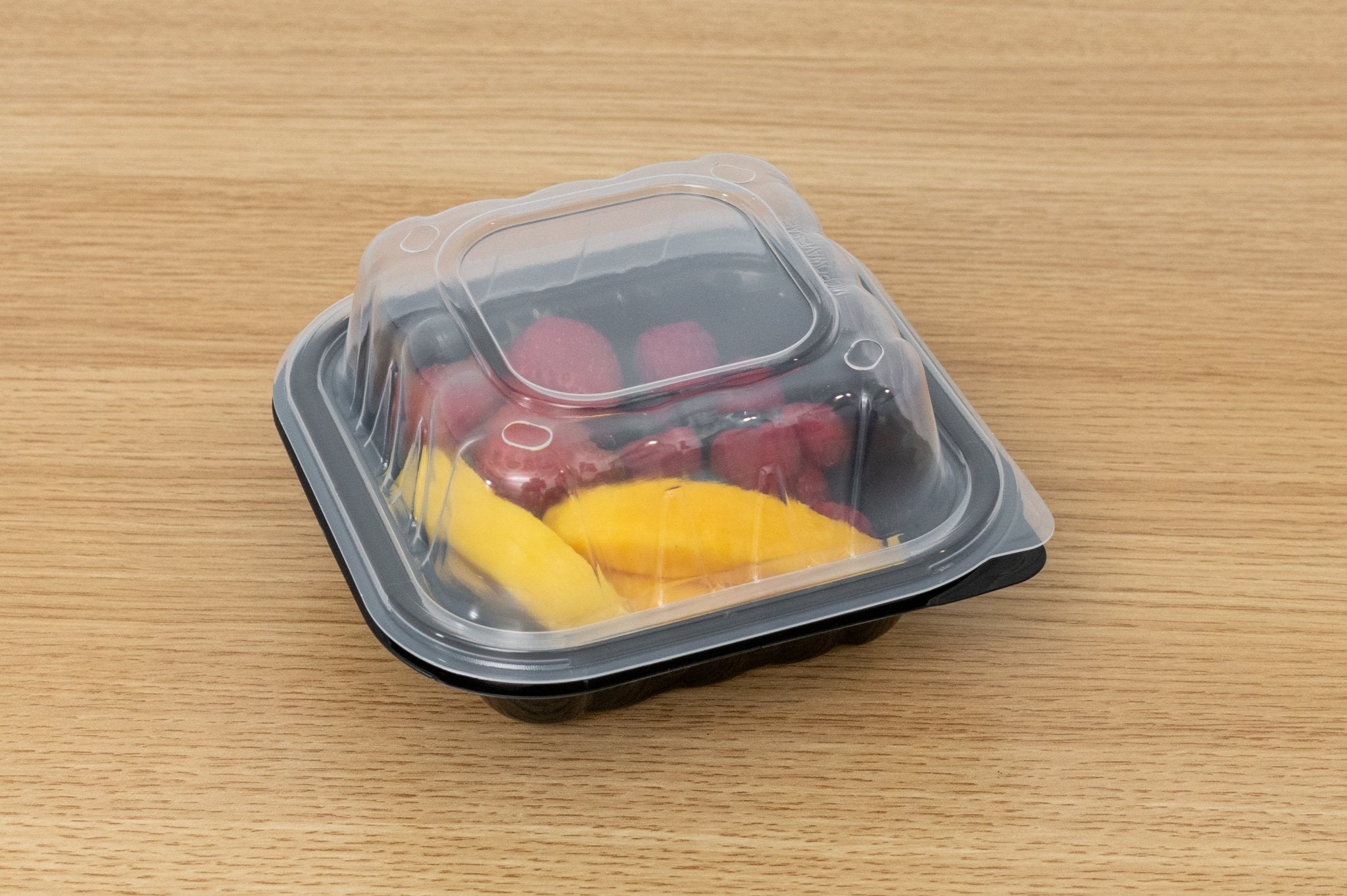 Two-Piece Microwaveable Black Tray with Translucent Lid, 6" x 6", 240 Sets - Feast Source