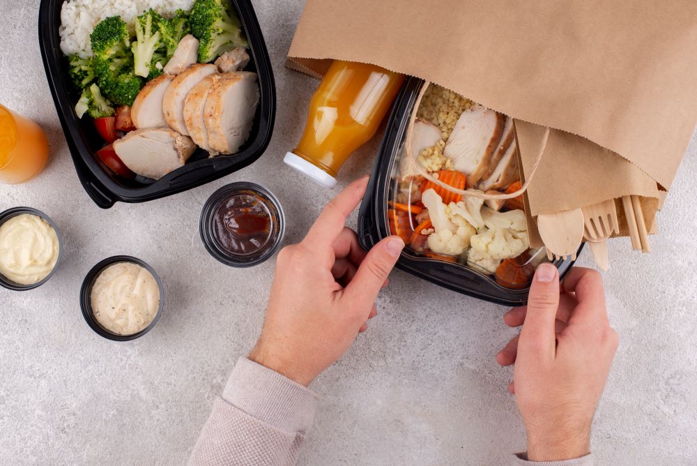 Mastering Food Takeout Containers - Feast Source